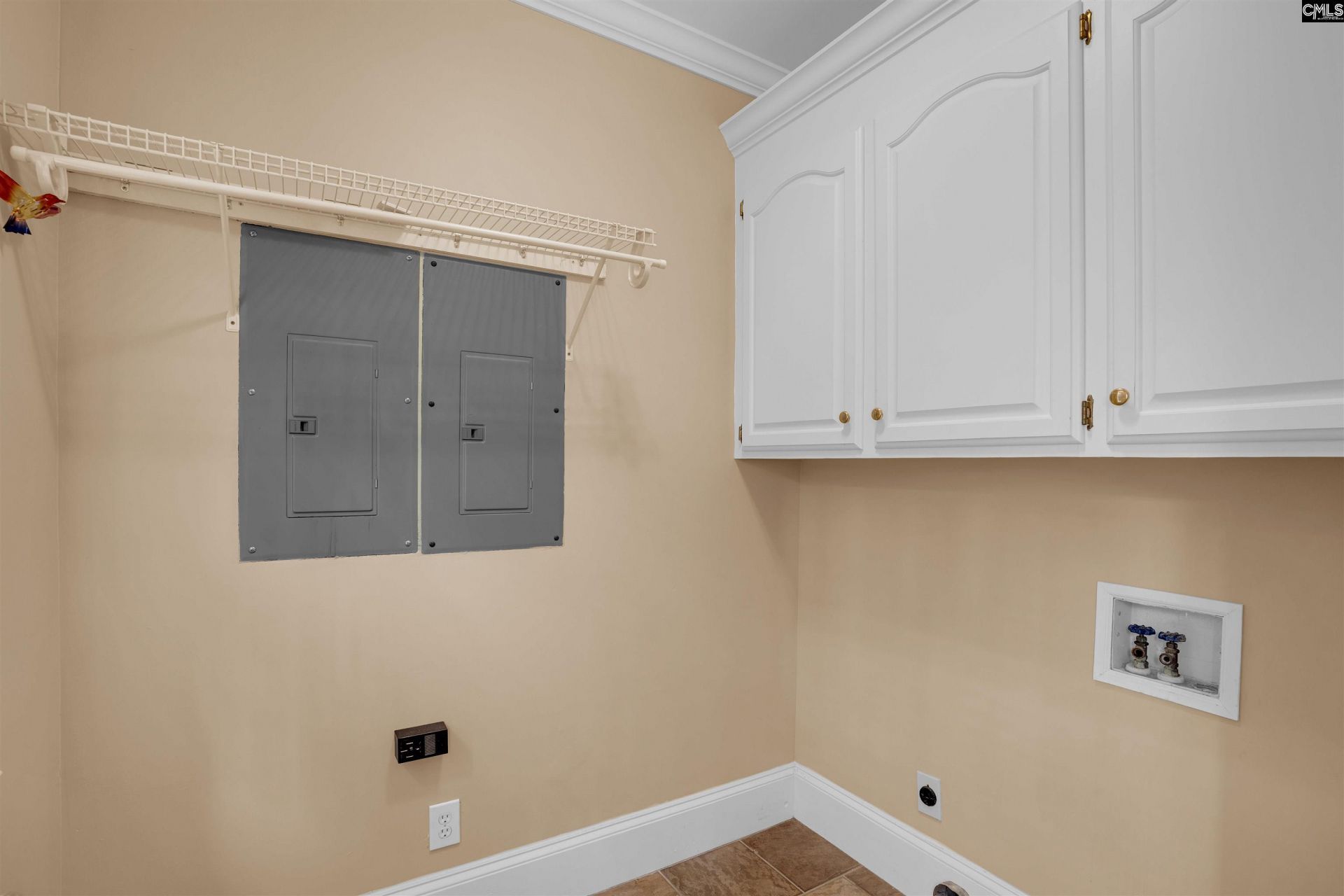 104 Trentwood Drive  Photo 15