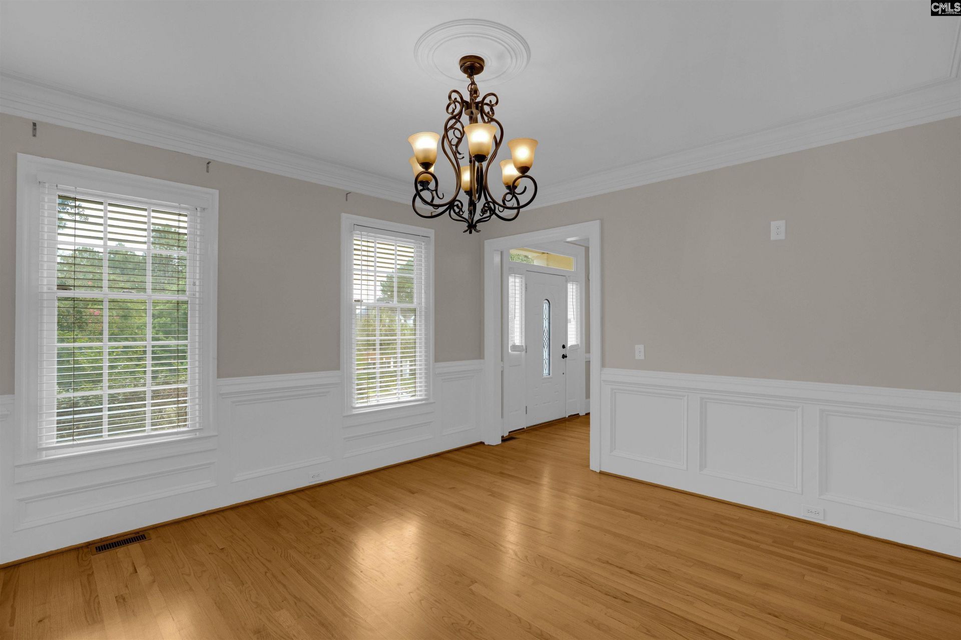 104 Trentwood Drive  Photo 7