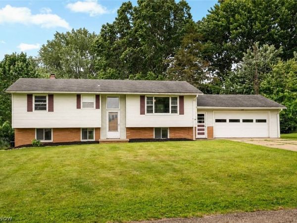 1450 Lambert Street, Alliance, OH 44601