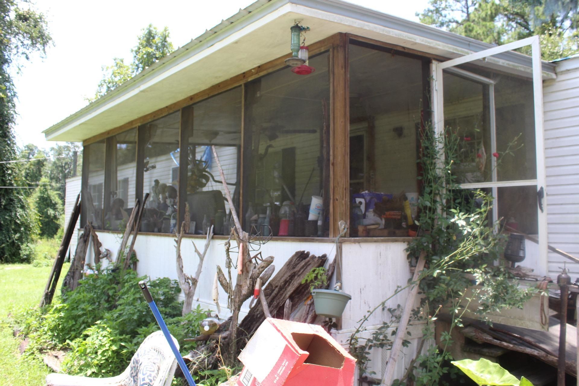 626 SW Wyoming Avenue, Lamont, FL 32336 Photo