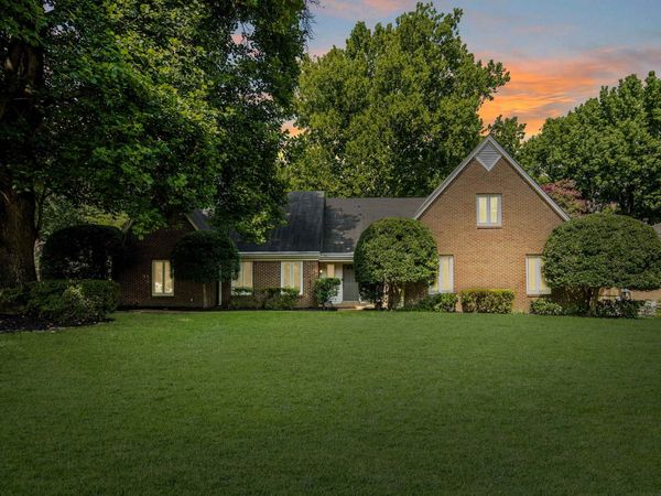 2209 THORNWOOD LN, Memphis, TN 38119
