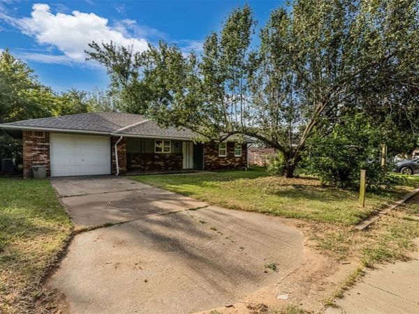 403 Butler Drive, Shawnee, OK 74804