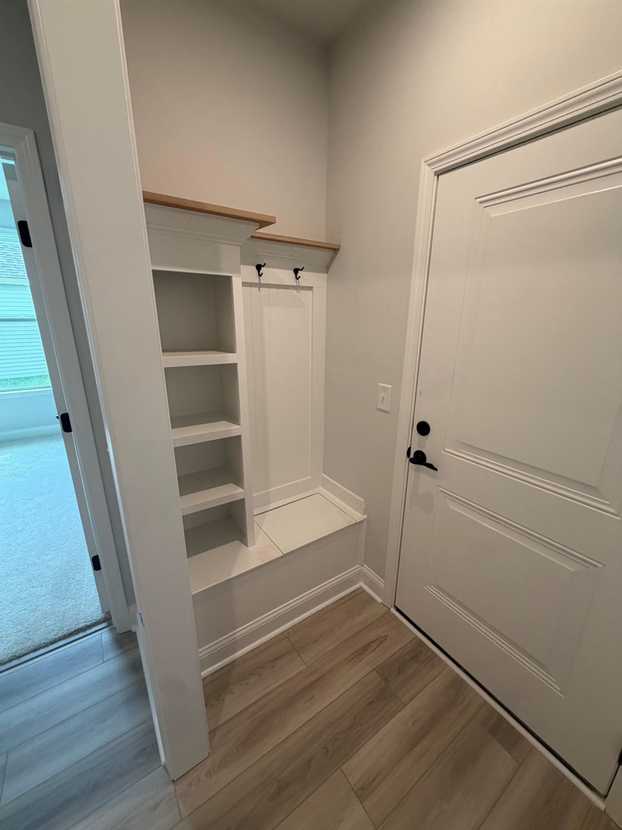 1521 Winding Creek Way Photo 12