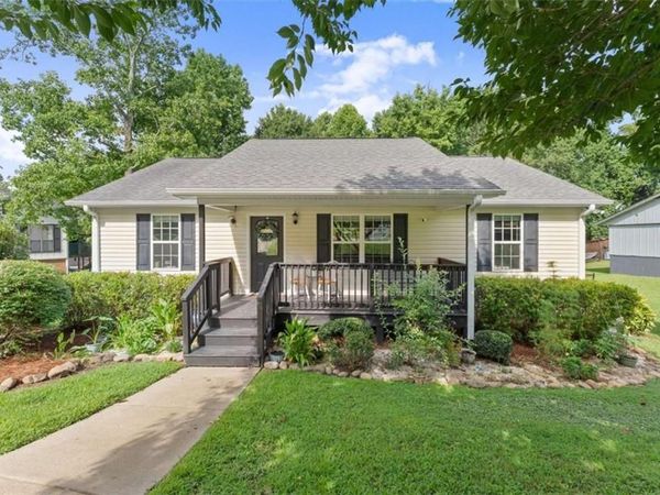 1738 Lanier Springs Drive, Gainesville, GA 30504