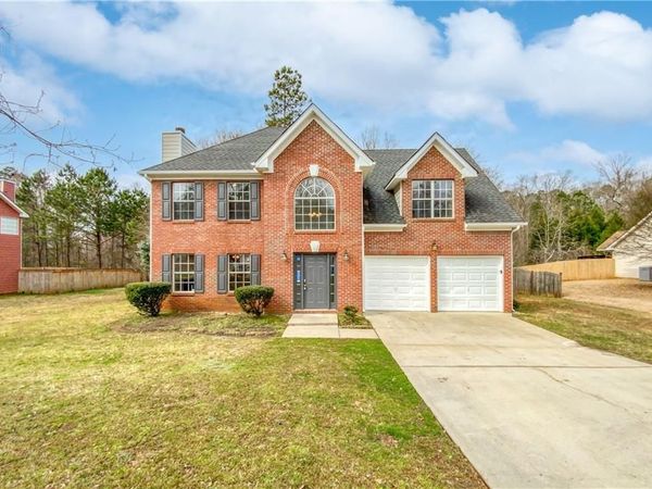 140 Barrington Parkway, Stockbridge, GA 30281