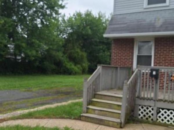2 W PARK AVENUE, Unit A, PENNS GROVE, NJ 08069