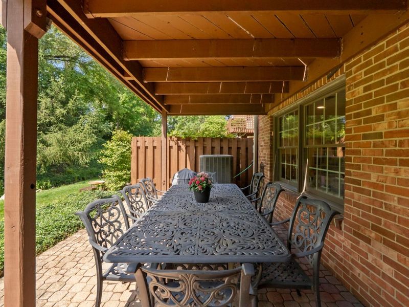 1209 Kenbrook Hills Drive , Unit 12, Columbus, OH 43220 Photo 48