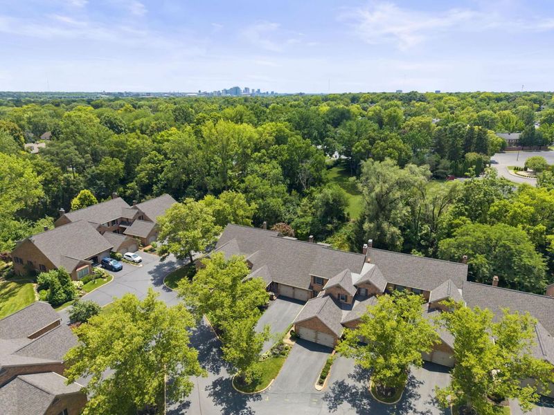 1209 Kenbrook Hills Drive , Unit 12, Columbus, OH 43220 Photo 56
