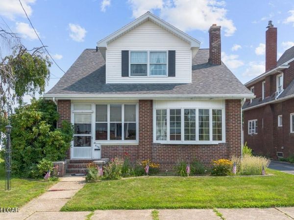 406 Washington Avenue, West Wyoming, PA 18644
