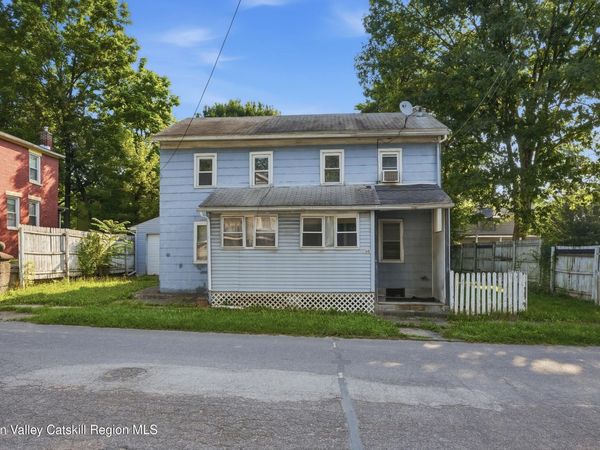 141 W Bridge Street, Saugerties, NY 12477