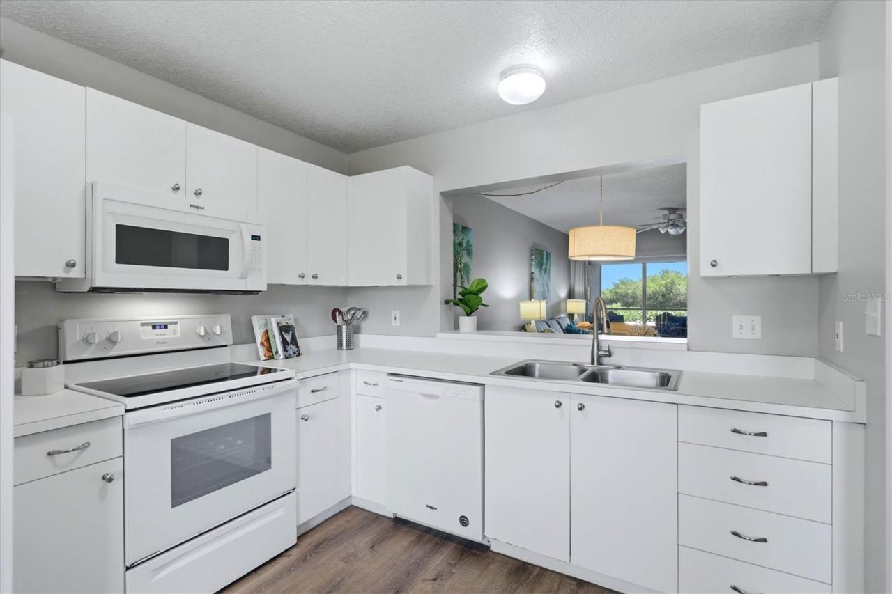 2725 Terra Ceia Bay Boulevard, Unit 103, Palmetto, FL 34221 Photo
