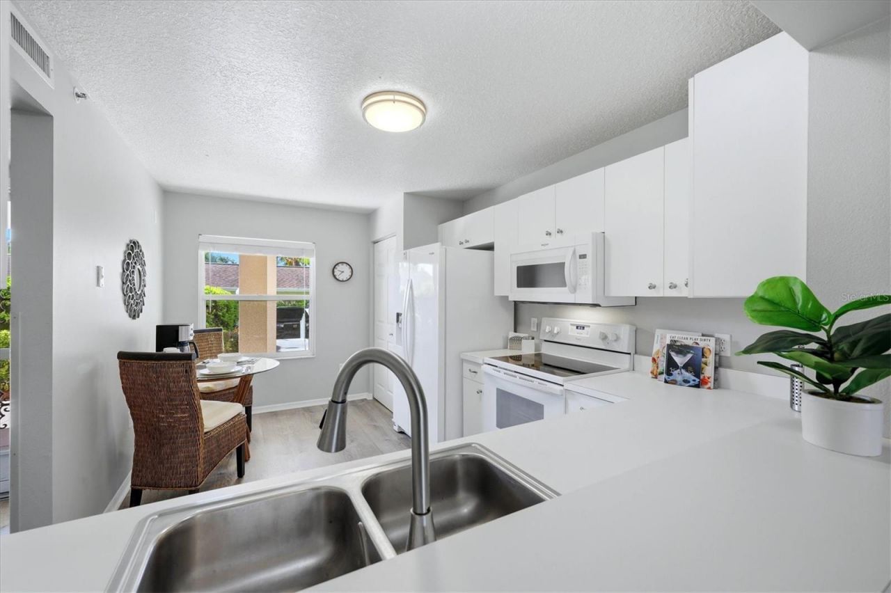 2725 Terra Ceia Bay Boulevard, Unit 103, Palmetto, FL 34221 Photo