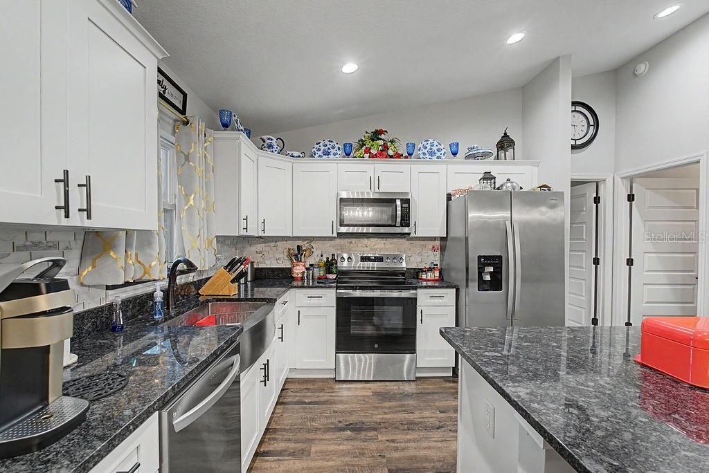 1952 W Rutland Drive , Citrus Springs, FL 34434 Photo