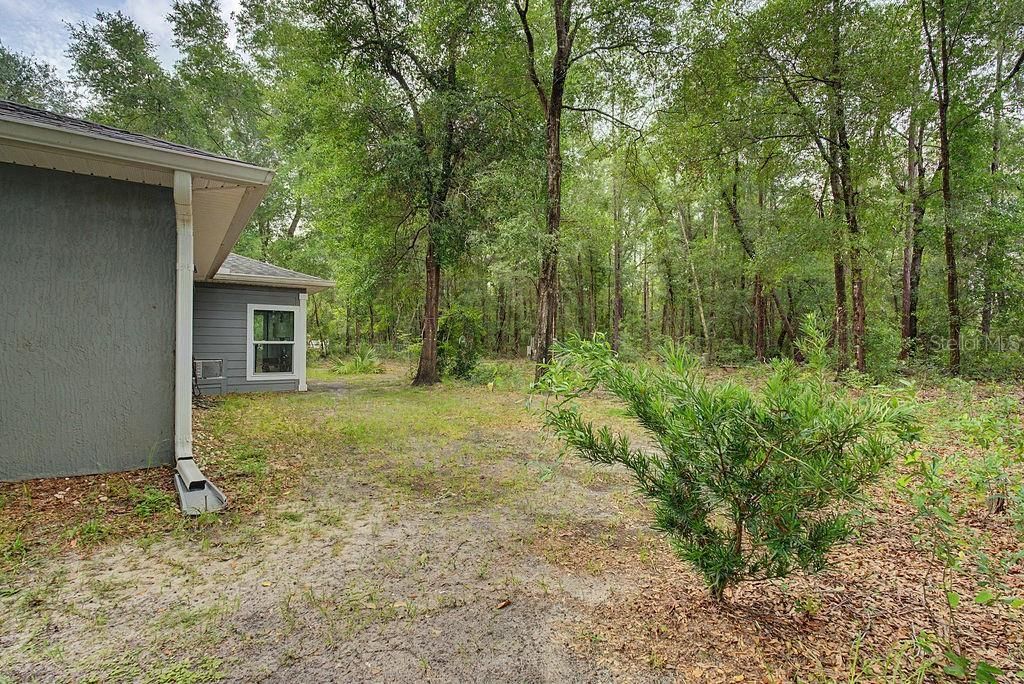 1952 W Rutland Drive , Citrus Springs, FL 34434 Photo