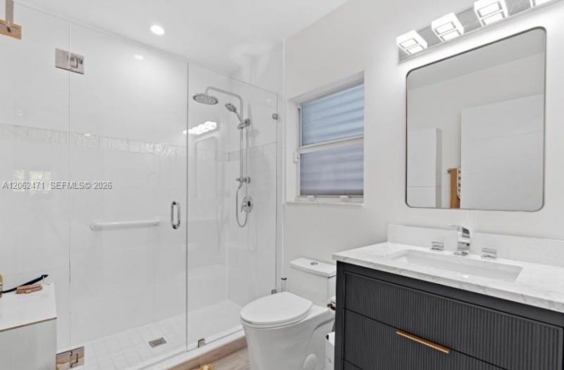 4628 SW 10th St, Unit 4628, Miami, FL 33134 Photo