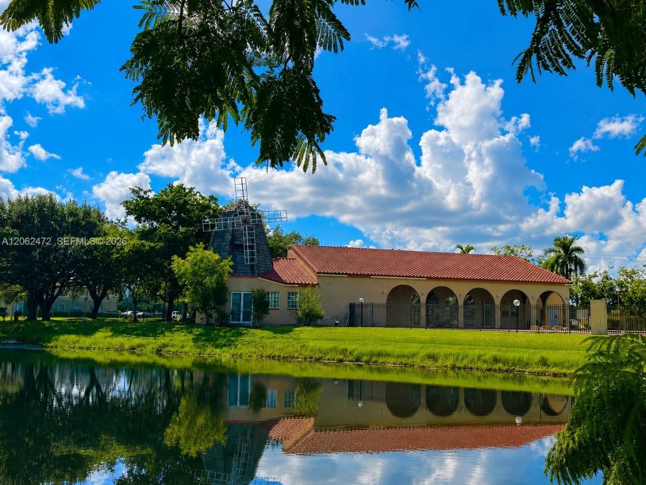 8630 SW 3rd St, Unit 101, Pembroke Pines, FL 33025 Photo
