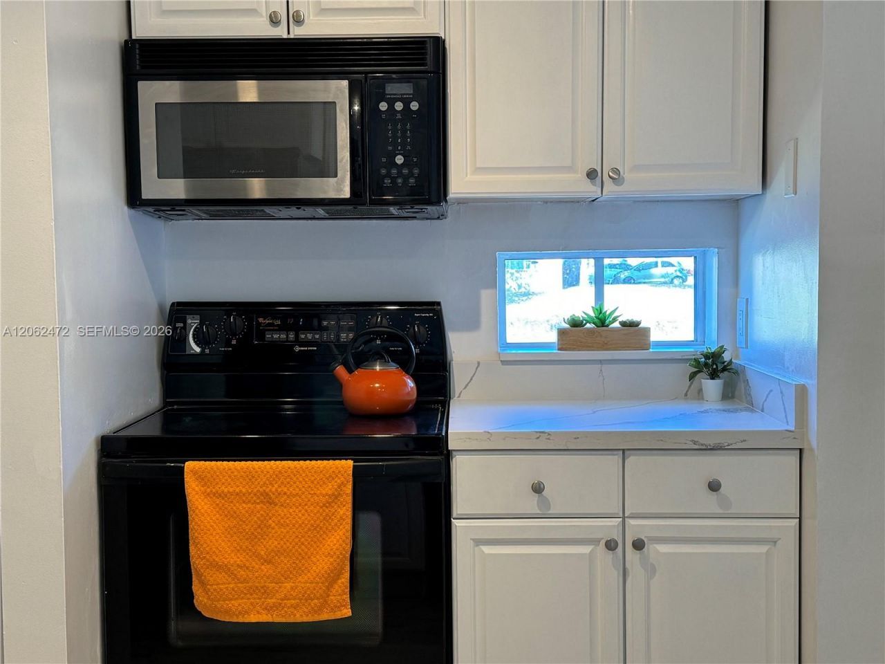 8630 SW 3rd St, Unit 101, Pembroke Pines, FL 33025 Photo