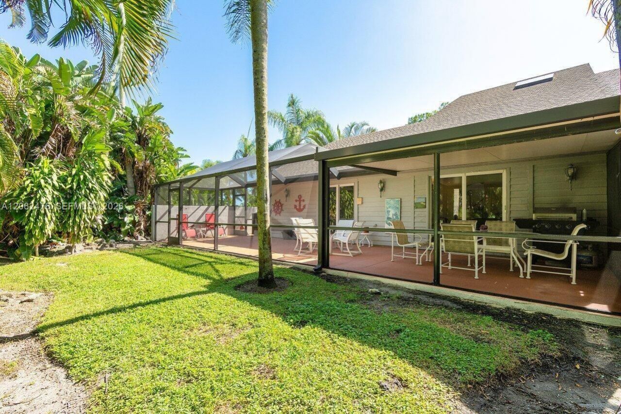 6879 Palm Grove Ct, Palm Beach Gardens, FL 33418 Photo