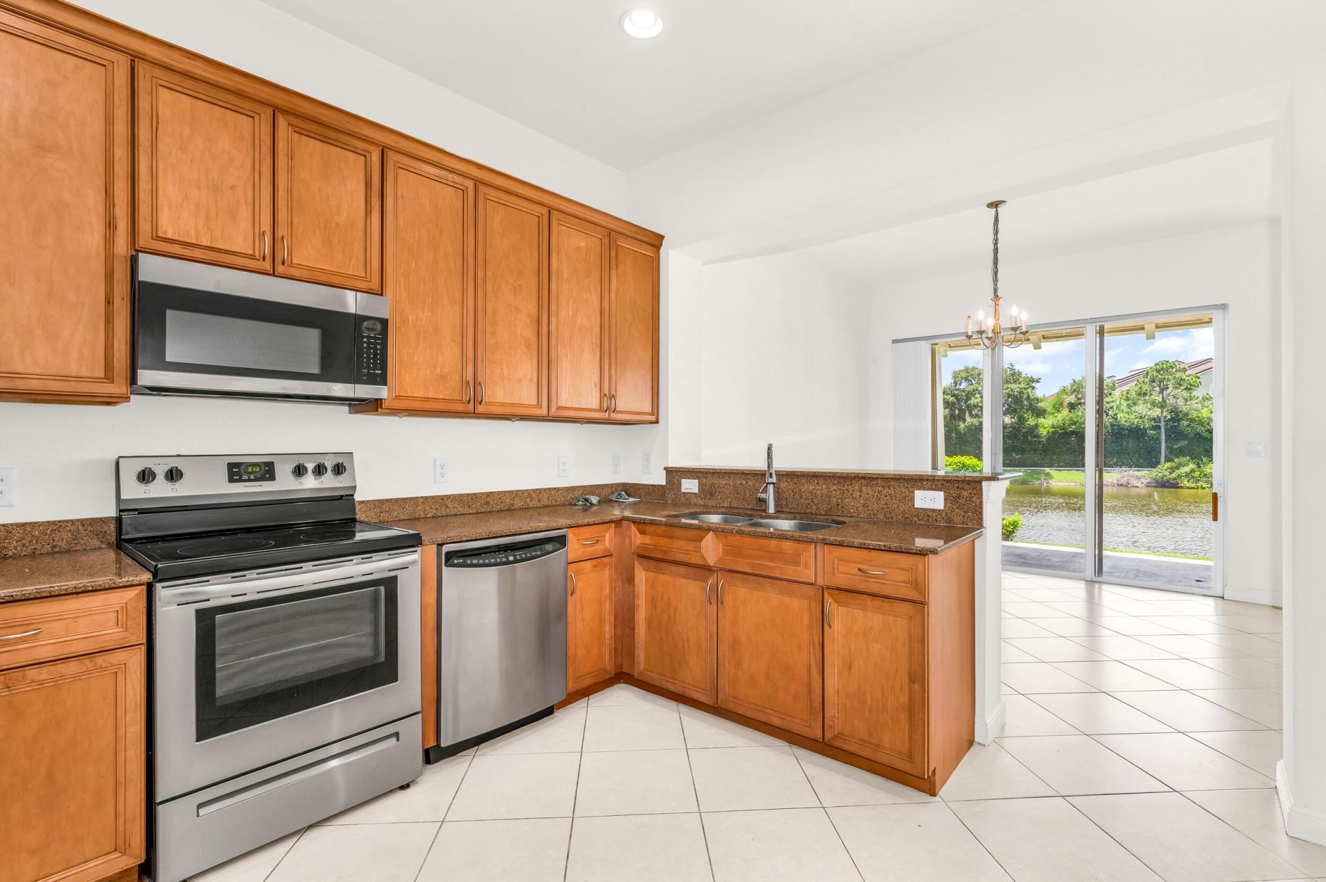 669 Pacific Grove Drive, Unit 2, West Palm Beach, FL 33401 Photo
