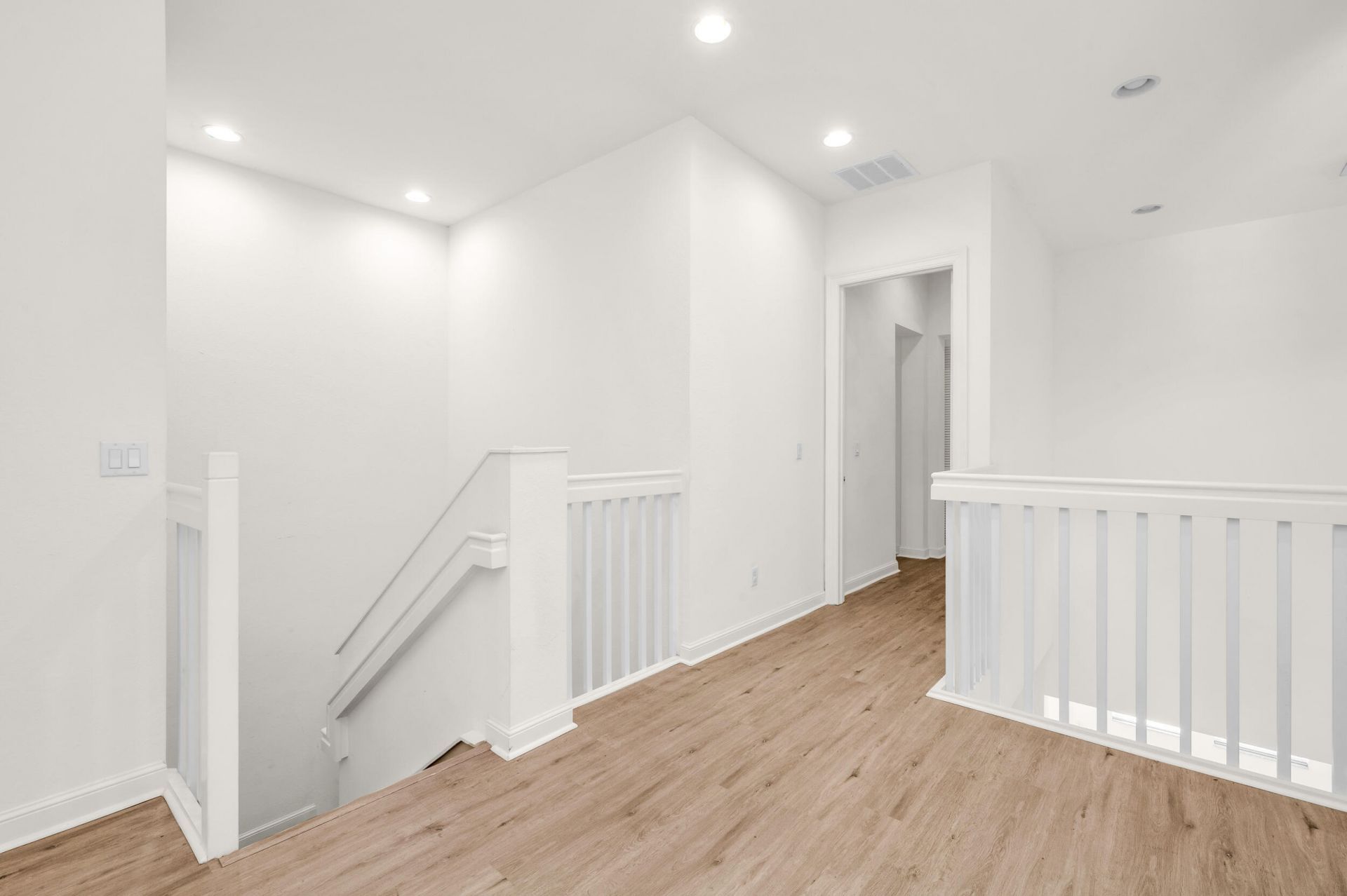 669 Pacific Grove Drive, Unit 2, West Palm Beach, FL 33401 Photo