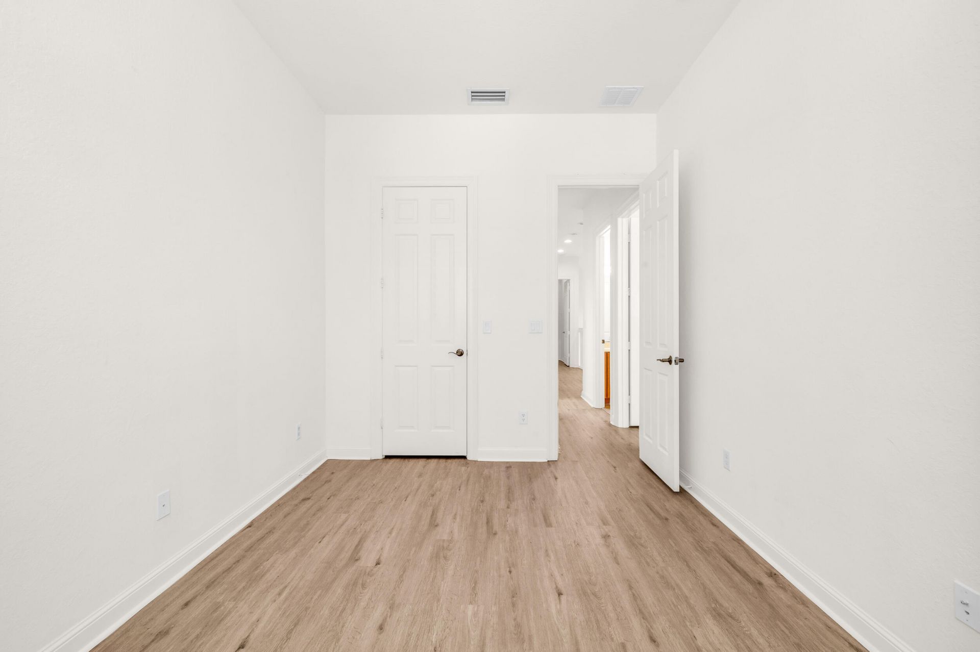 669 Pacific Grove Drive, Unit 2, West Palm Beach, FL 33401 Photo