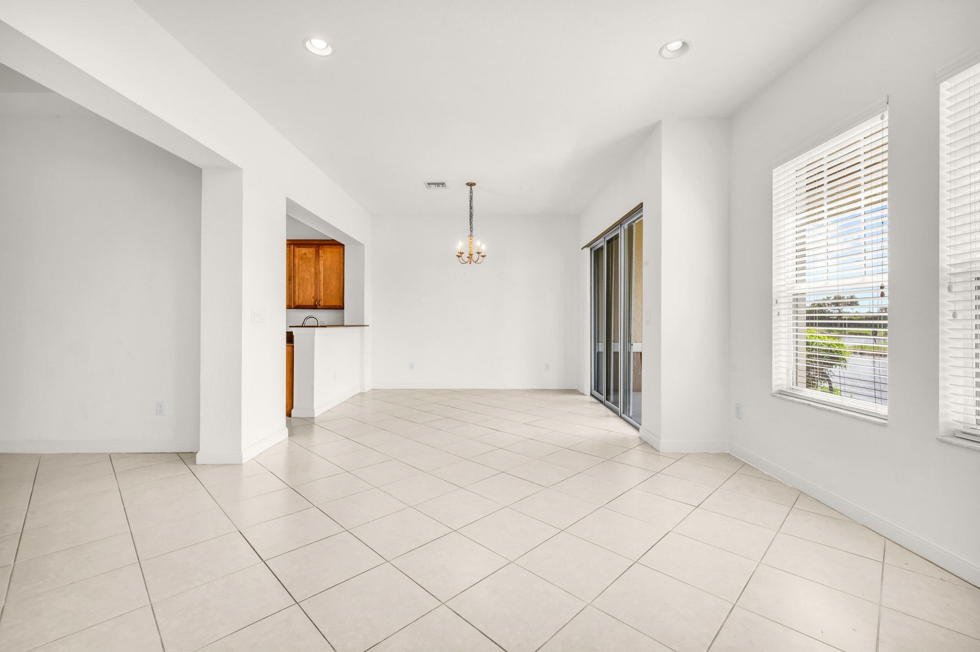669 Pacific Grove Drive, Unit 2, West Palm Beach, FL 33401 Photo