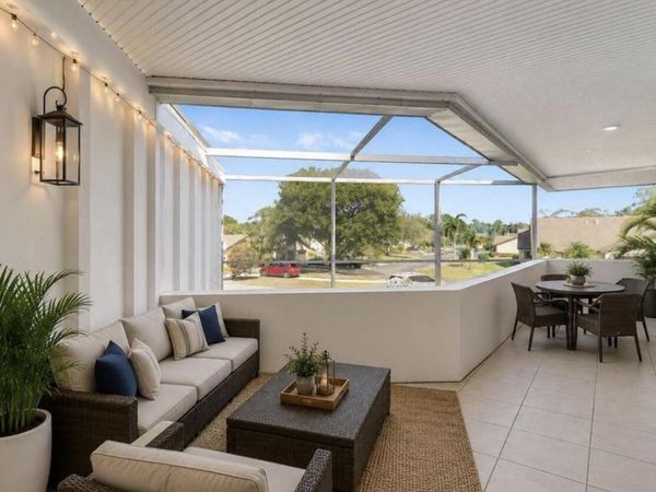 7 GREENWAY Village N, Unit 202, Royal Palm Beach, FL 33411