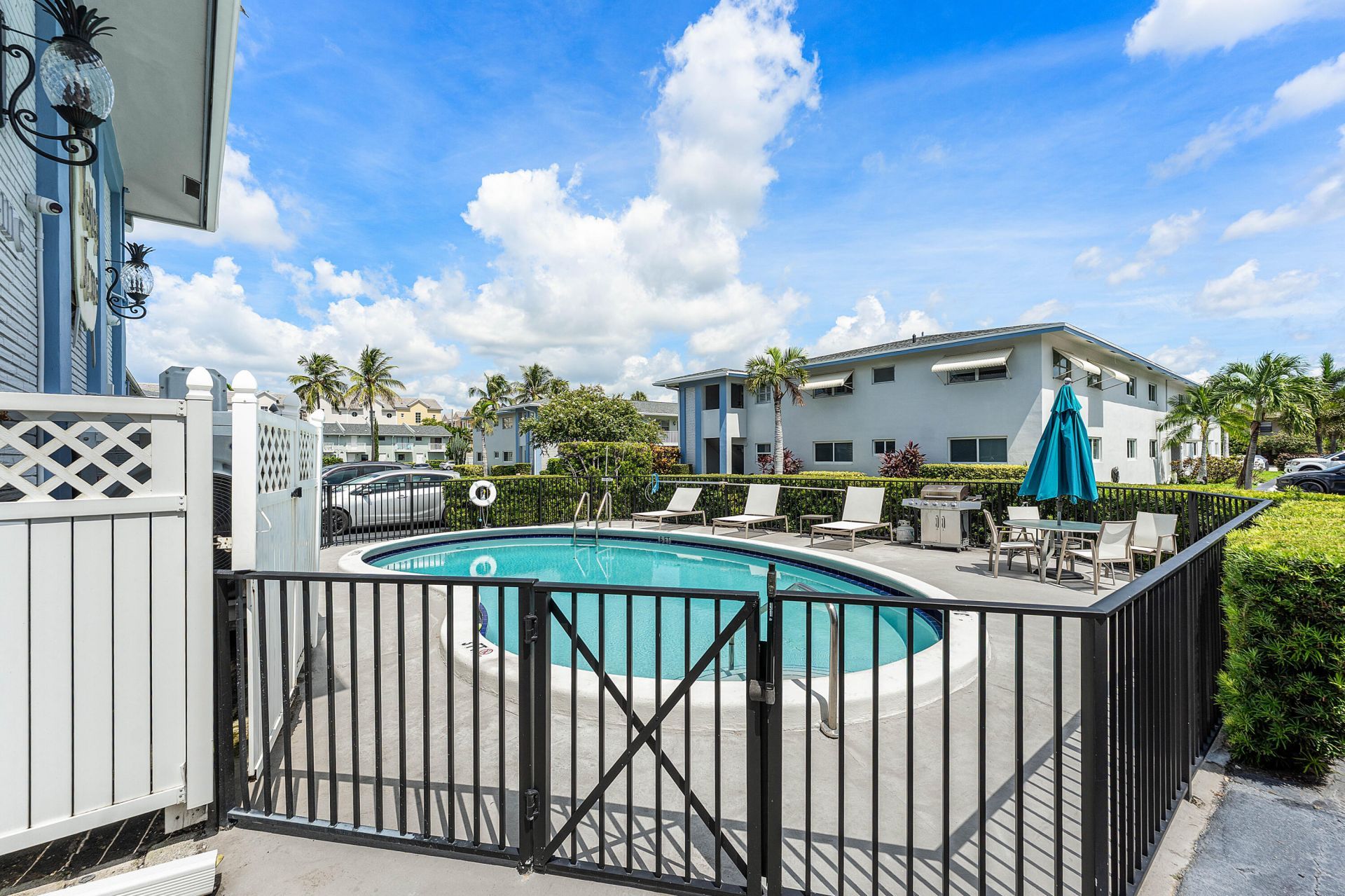 4111 NE 21st Way, Unit 204, Lighthouse Point, FL 33064 Photo