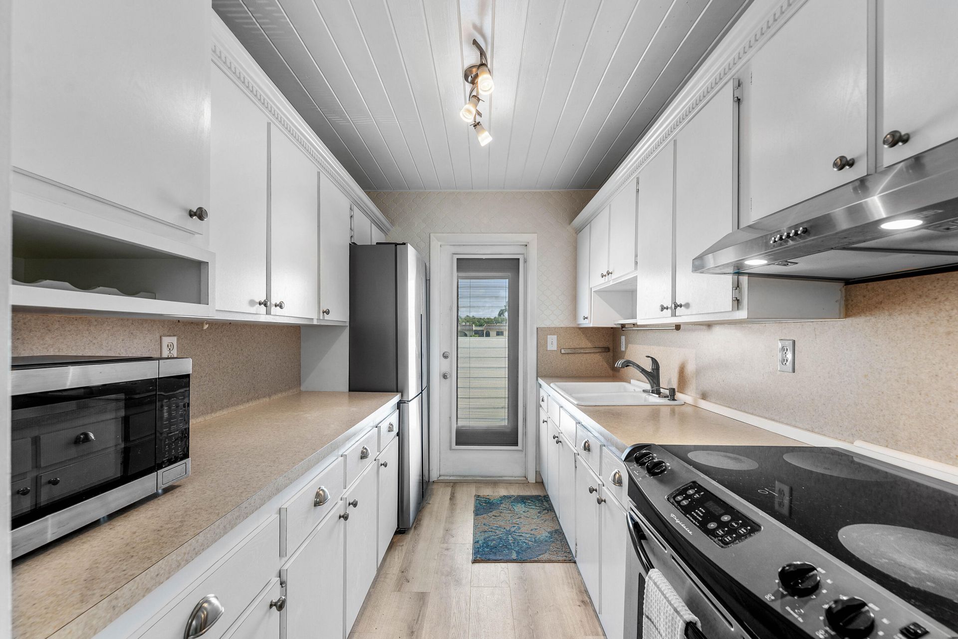 4111 NE 21st Way, Unit 204, Lighthouse Point, FL 33064 Photo