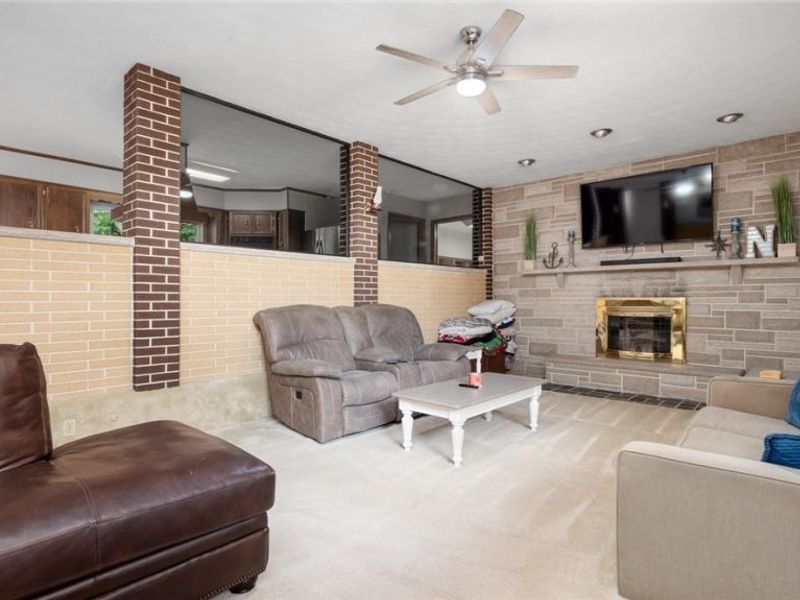 2620 E Newman Street , Zanesville, OH 43701 Photo 7