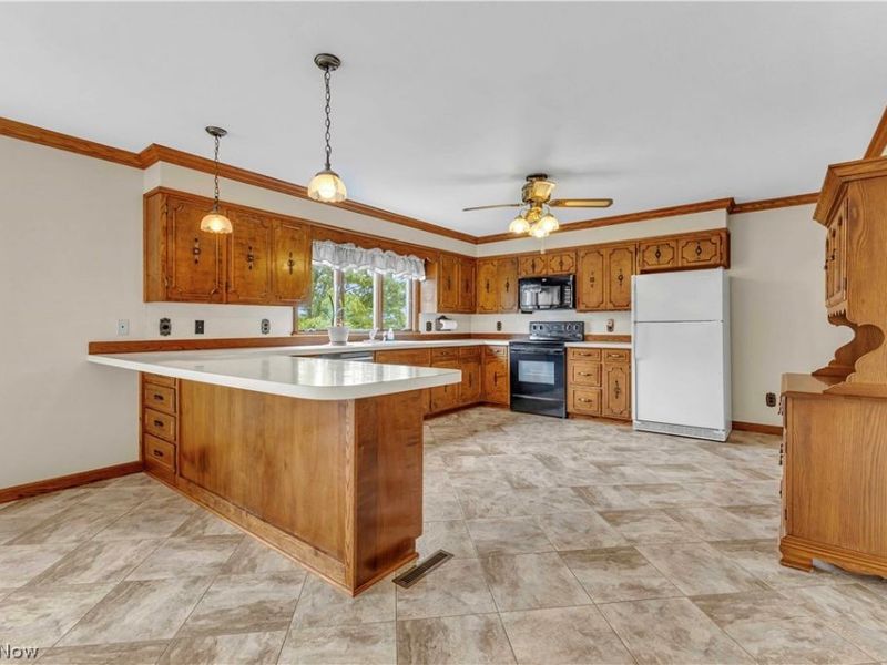 2538 Tabor Ridge Road NE, Mineral City, OH 44656 Photo 8