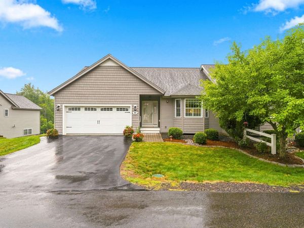 77 Cowbell Crossing, Unit 77, Atkinson, NH 03811