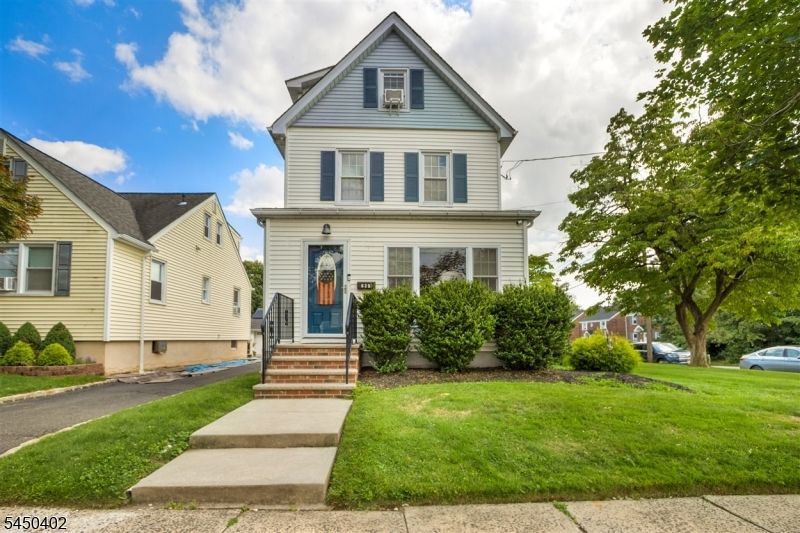 625 Second, Dunellen, NJ 08812 Main Photo