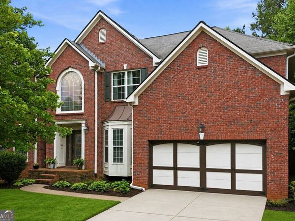 200 White Cloud Run, Canton, GA 30114