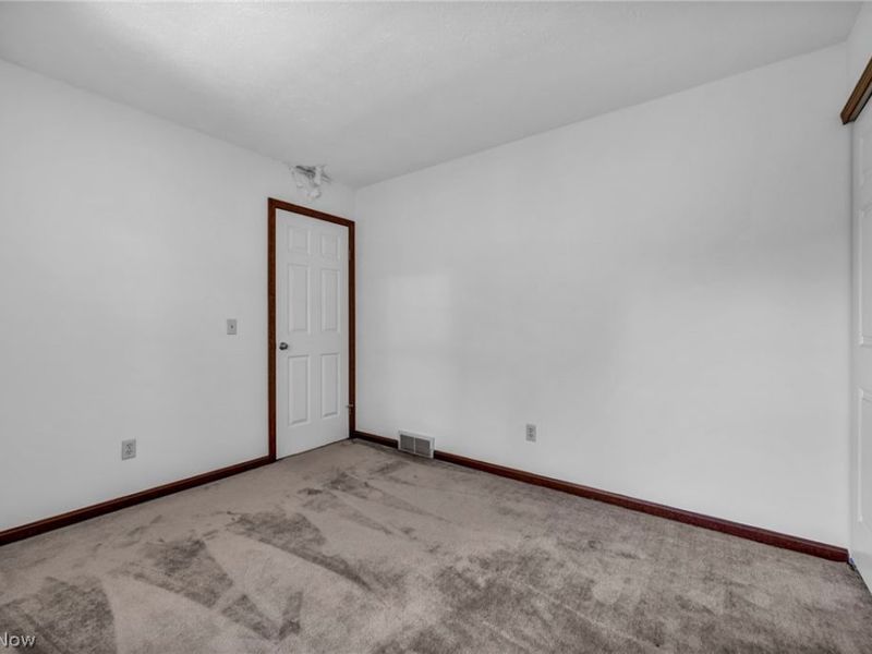7505 Morley Road , Mentor, OH 44060 Photo 31