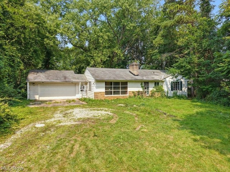 8658 Riverview Road , Brecksville, OH 44141 Photo 2