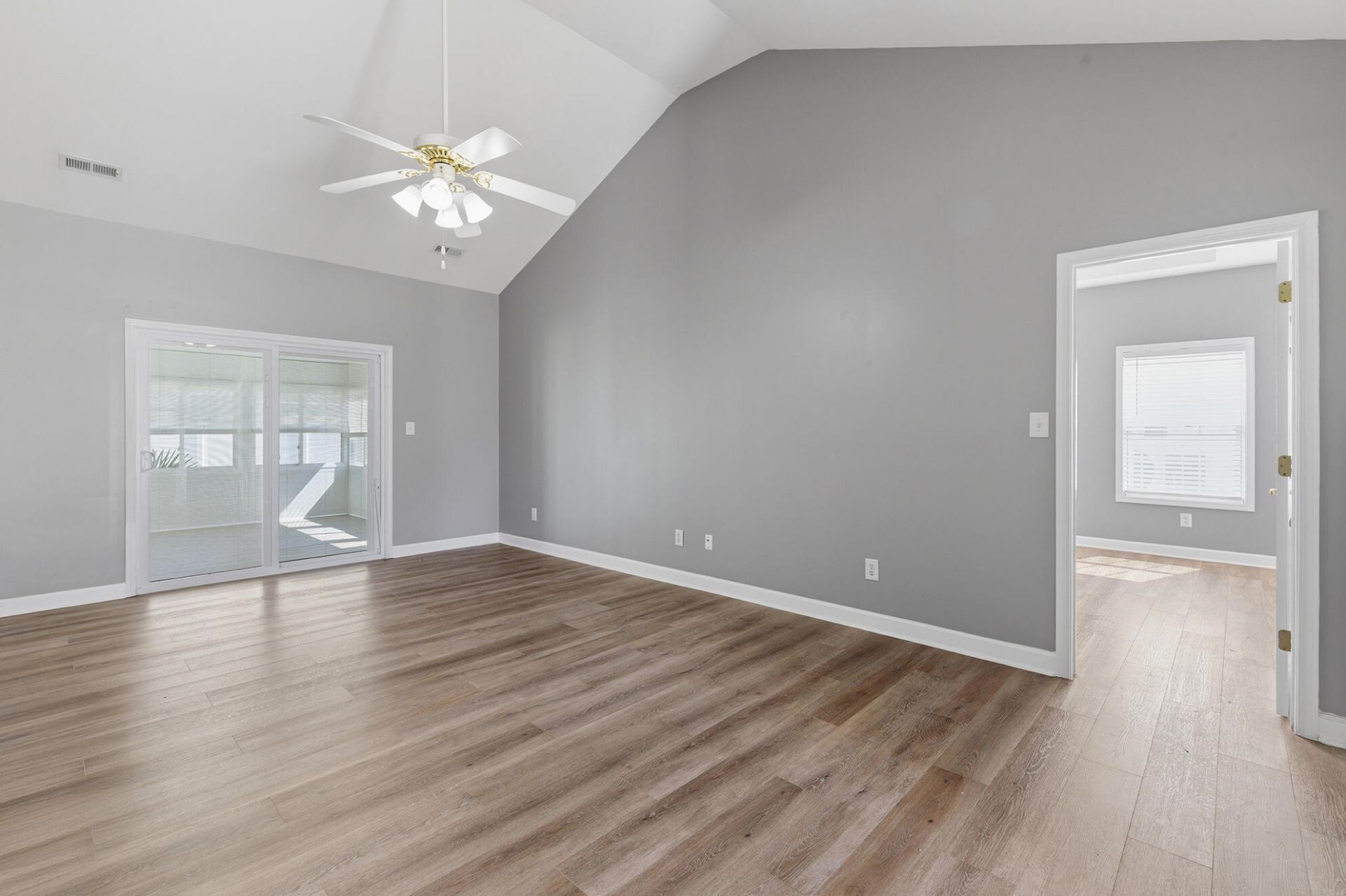 6627 Cherry Laurel Photo 10