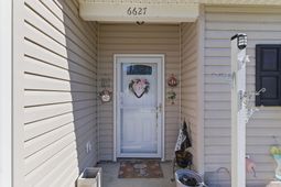 6627 Cherry Laurel photo 4