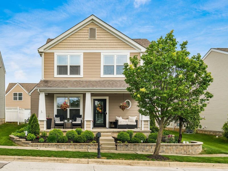 4605 Sahalee Drive, Grove City, OH 43123 Photo 2