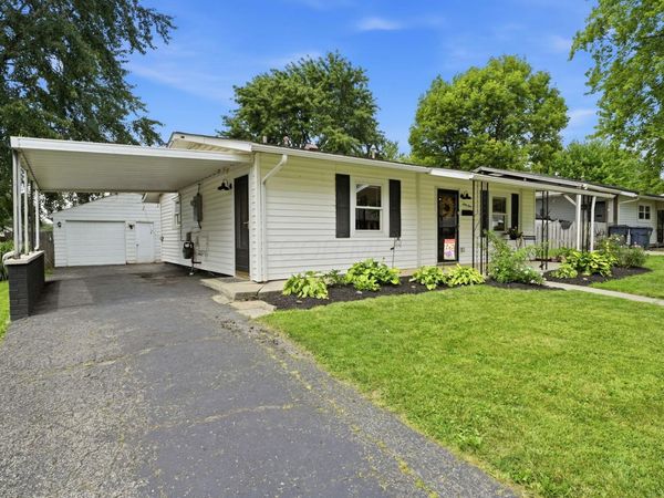 69 Saratoga Drive , Johnstown, OH 43031