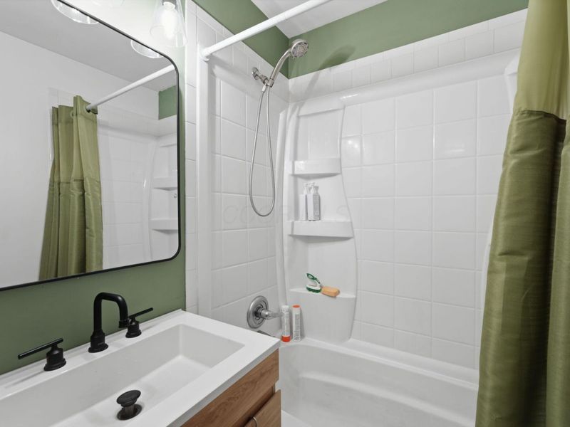 69 Saratoga Drive , Johnstown, OH 43031 Photo 23