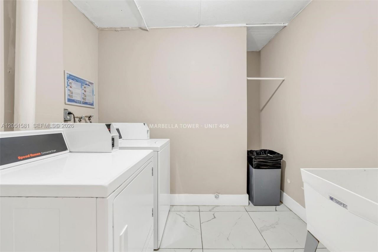 200 178th Dr, Unit 409, Sunny Isles Beach, FL 33160 Photo