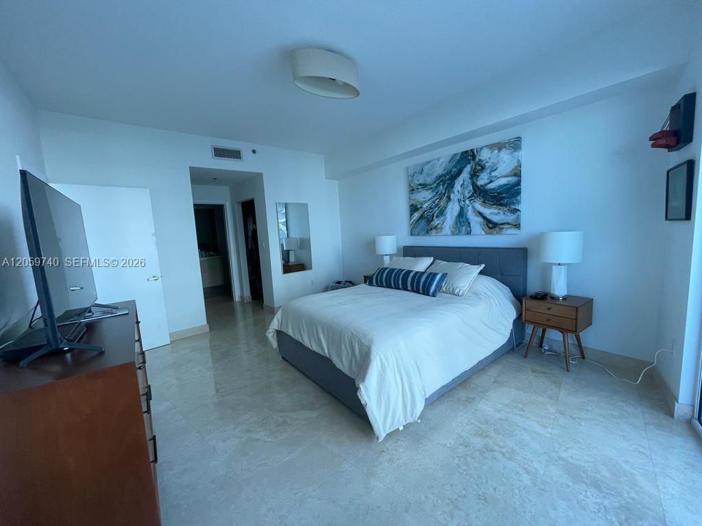 6515 Collins Ave , Unit 710, Miami Beach, FL 33141 Photo