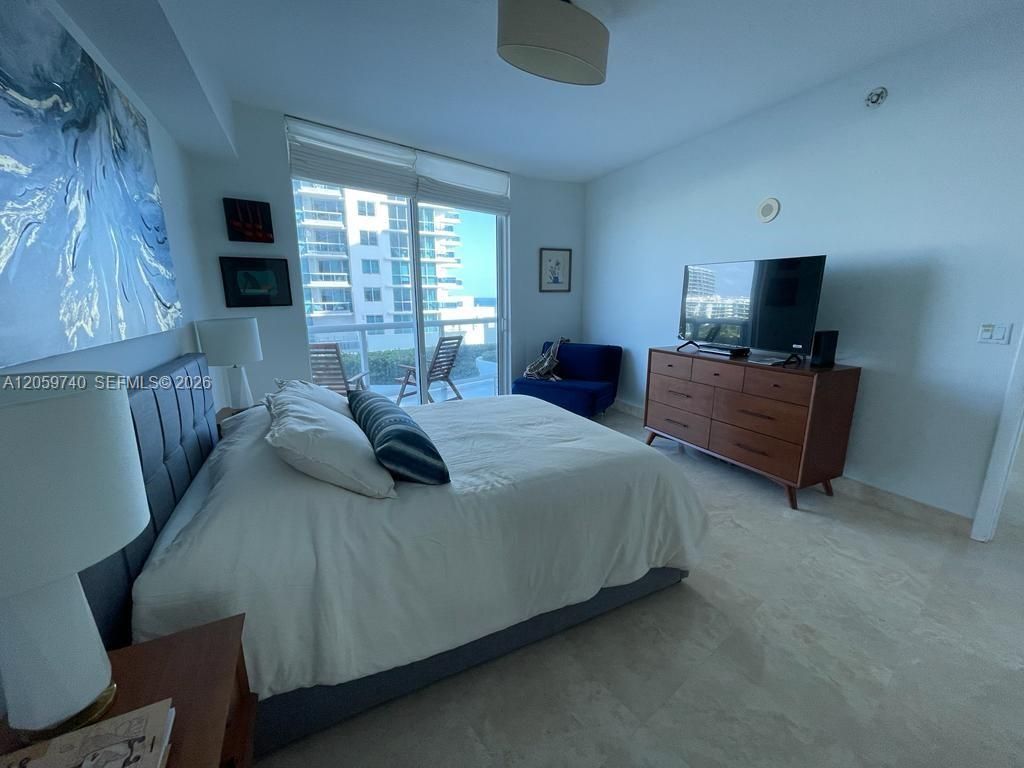 6515 Collins Ave , Unit 710, Miami Beach, FL 33141 Photo