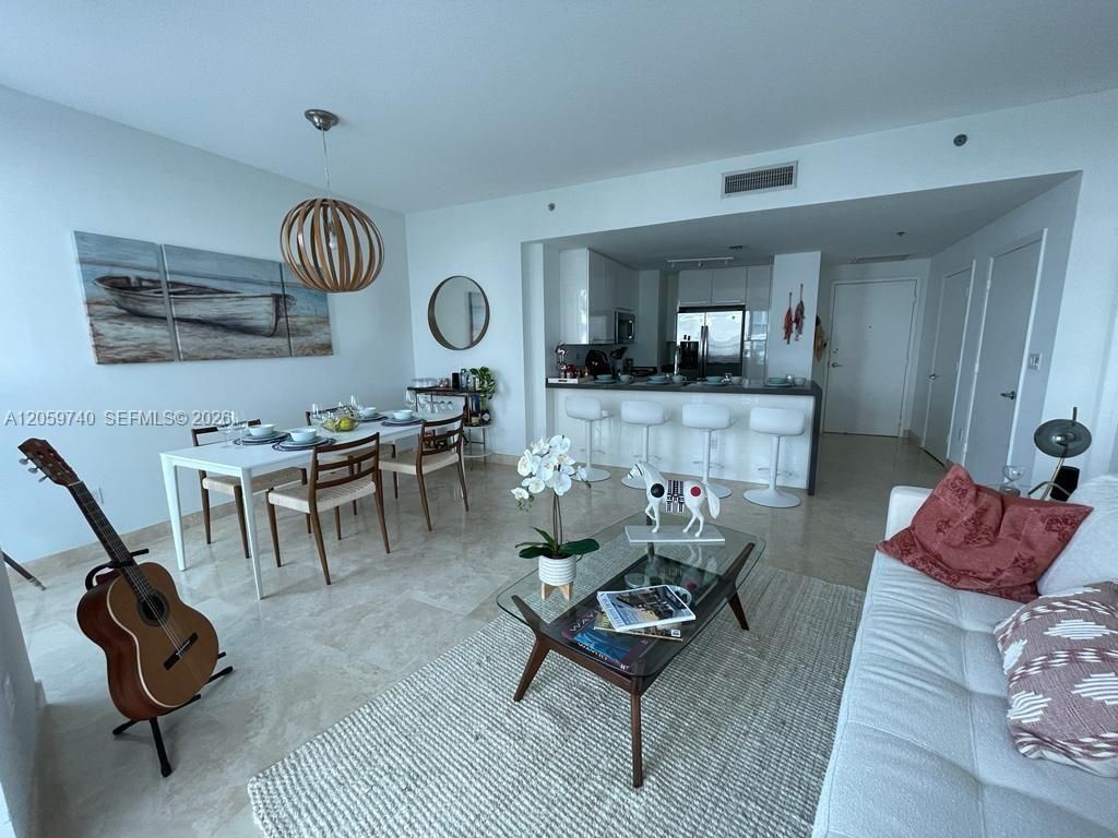 6515 Collins Ave , Unit 710, Miami Beach, FL 33141 Photo