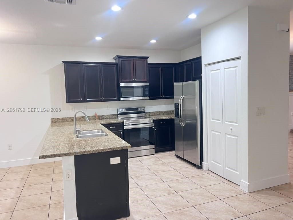 2190 SE 2nd St, Homestead, FL 33033 Photo