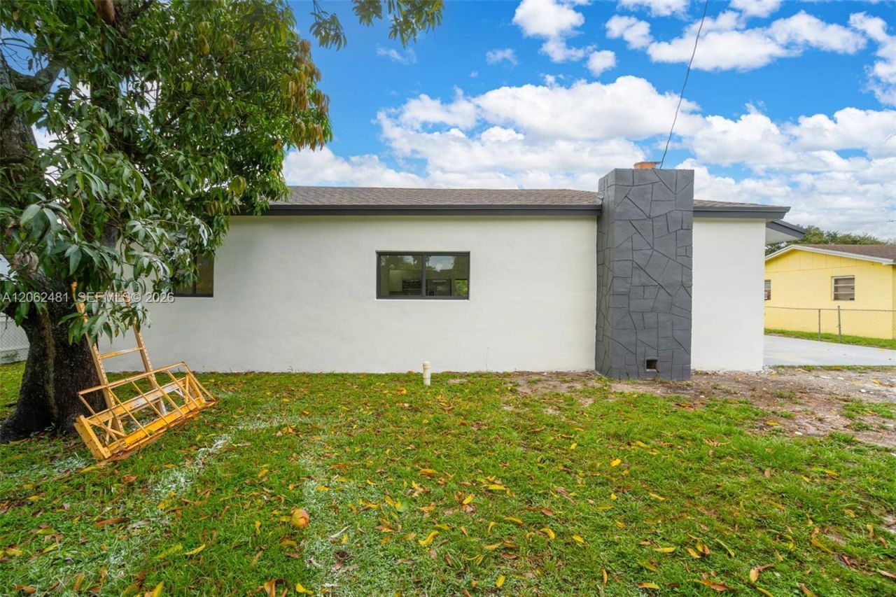 3400 NW 211th St, Miami Gardens, FL 33056 Photo