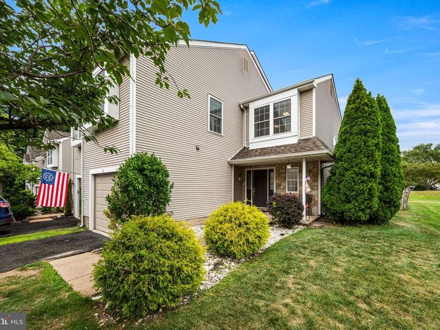 31 Tamarack Court, Newtown, PA 18940 Main Photo
