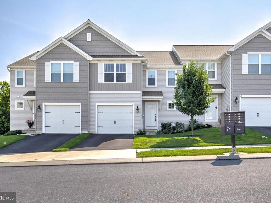 14 Southside Drive, Willow Street, PA 17584 Main Photo