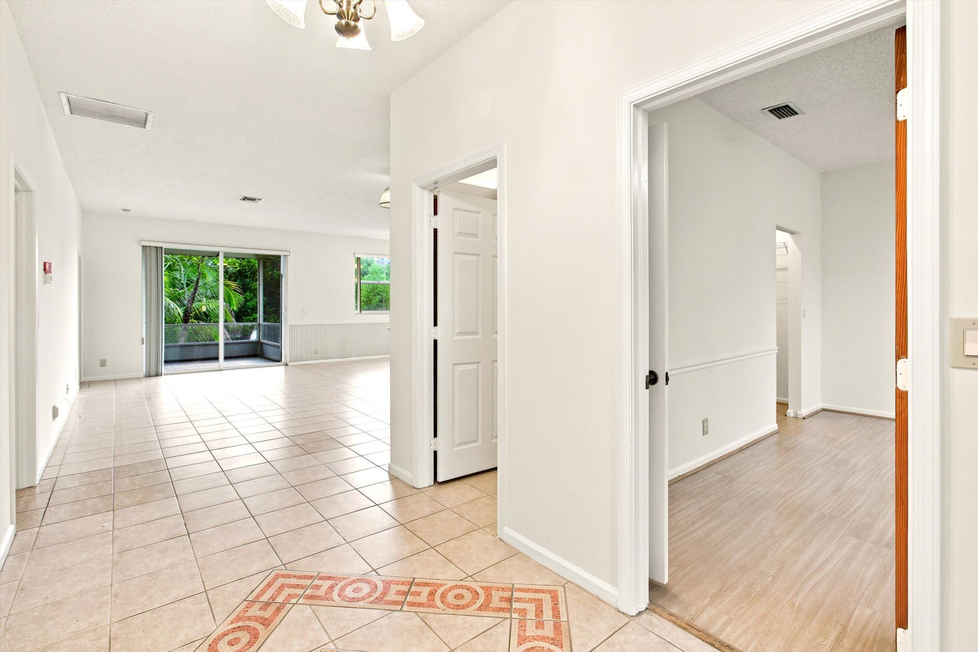 1490 Fairway Circle, Greenacres, FL 33413 Photo